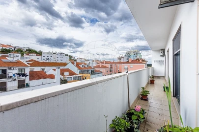 Apartamento T3 para Venda em Azambuja