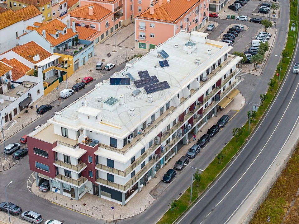 Apartamento T3 para Venda em Azambuja Foto 1