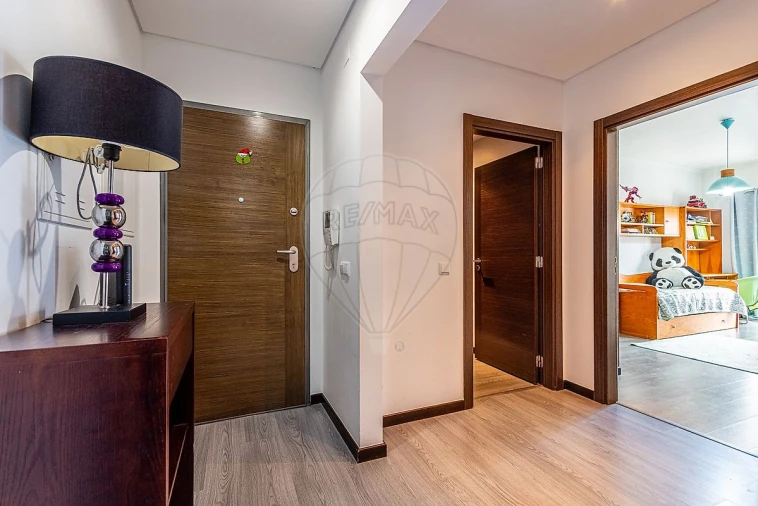 Apartamento T3 para Venda em Azambuja Foto 5