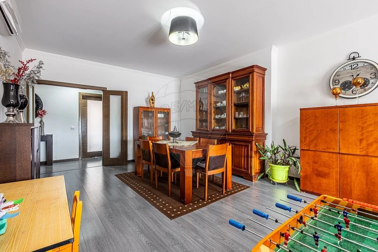 Apartamento T3 para Venda em Azambuja Foto 26