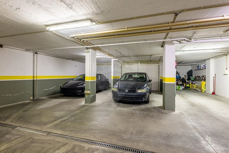 Apartamento T3 para Venda em Azambuja Foto 44