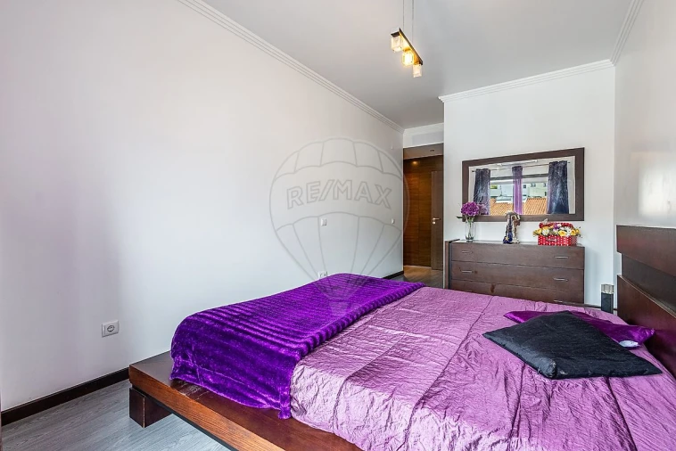 Apartamento T3 para Venda em Azambuja Foto 9