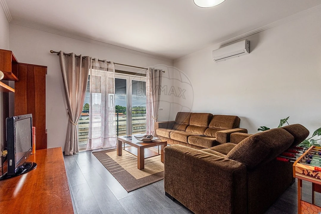 Apartamento T3 para Venda em Azambuja Foto 29