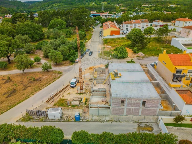 Moradia T4 para Venda em Rio Maior Foto 10