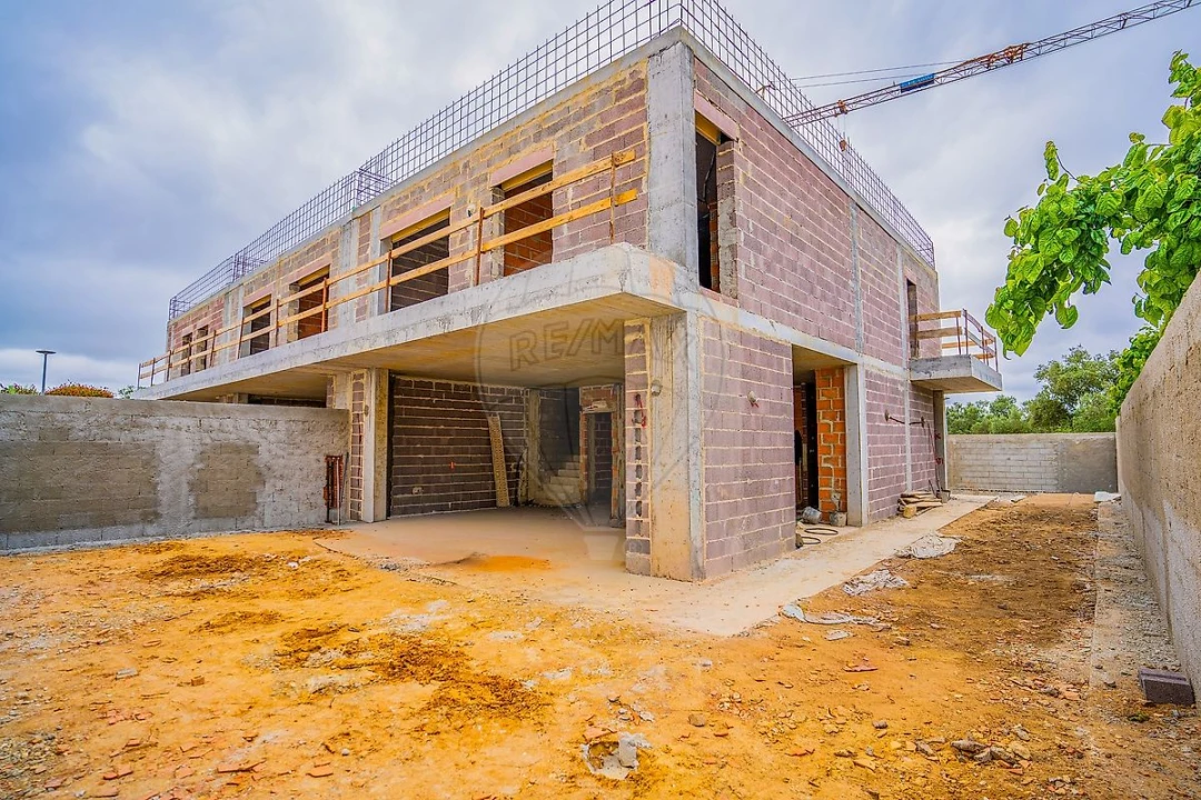 Moradia T4 para Venda em Rio Maior Foto 10