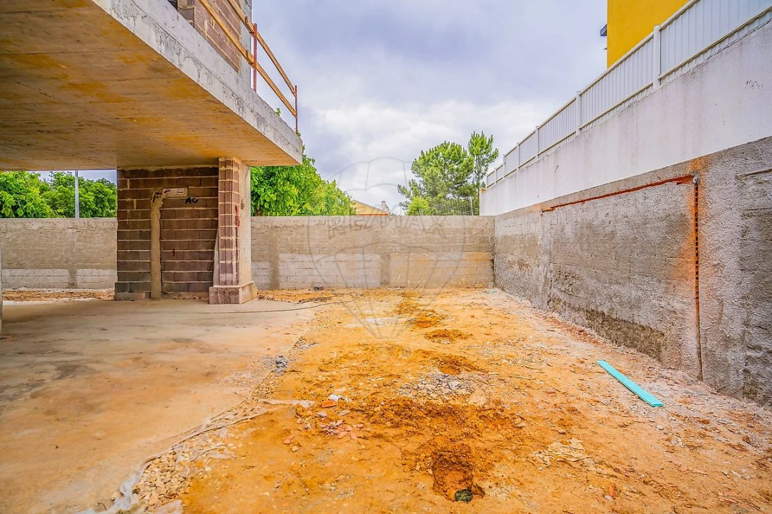 Moradia T4 para Venda em Rio Maior Foto 12