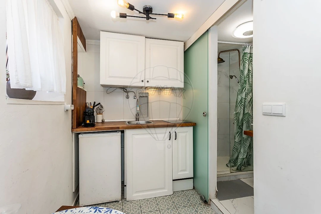 Apartamento T1 para Venda em Santa Maria Maior Foto 8