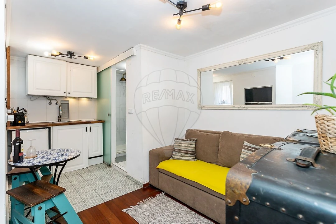 Apartamento T1 para Venda em Santa Maria Maior Foto 7