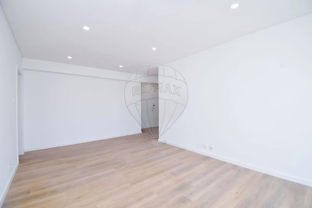 Apartamento T3 para Venda em Mina de Água Foto 21