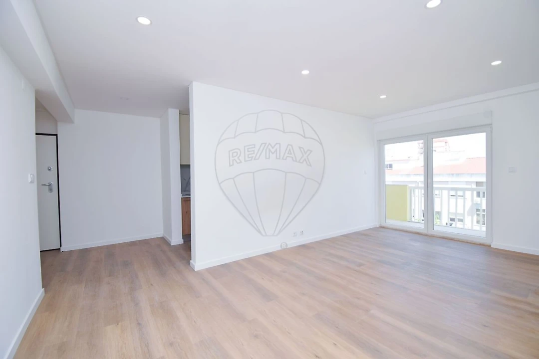 Apartamento T3 para Venda em Mina de Água Foto 6