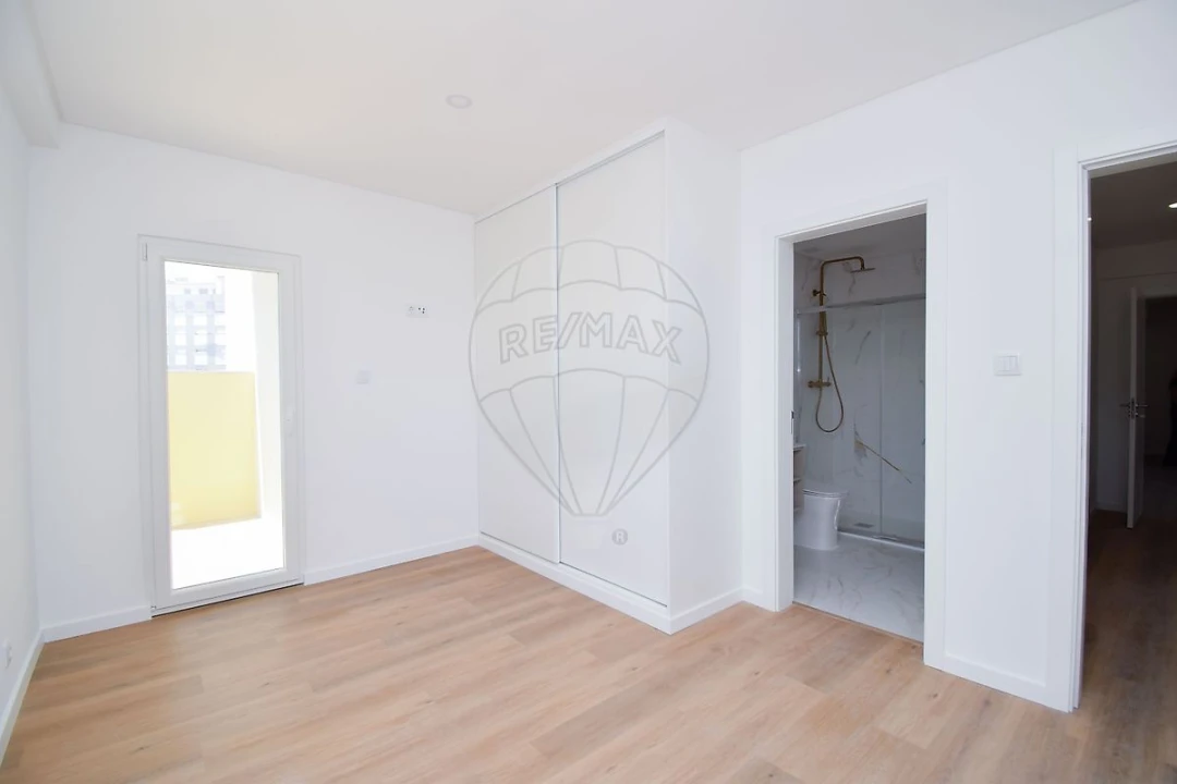 Apartamento T3 para Venda em Mina de Água Foto 18