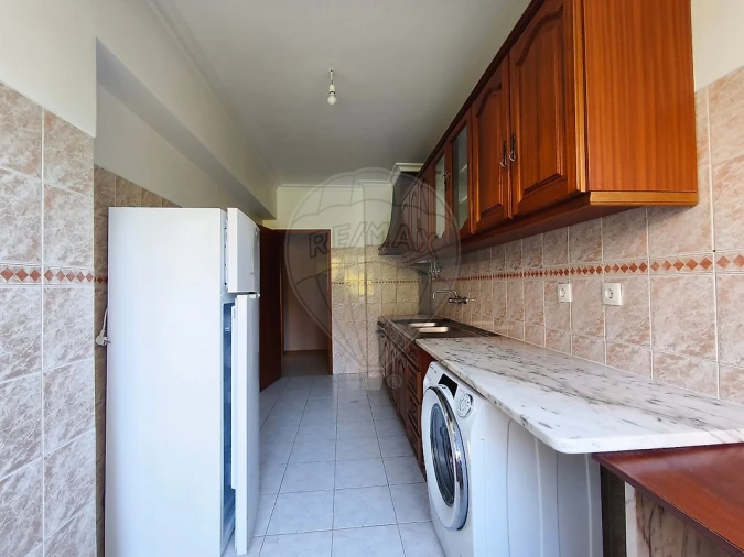Apartamento T2 para Venda em Cacém e São Marcos Foto 6