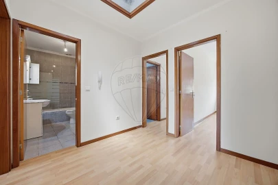 Moradia T5 para Venda em Pedrouços