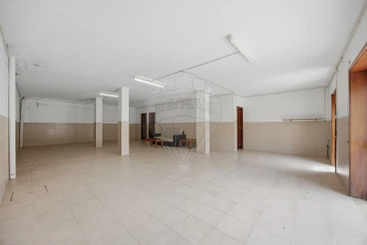 Moradia T5 para Venda em Pedrouços