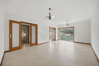Moradia T5 para Venda em Pedrouços