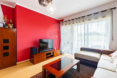 Apartamento T2 para Venda em Santa Maria, São Pedro e Matacães