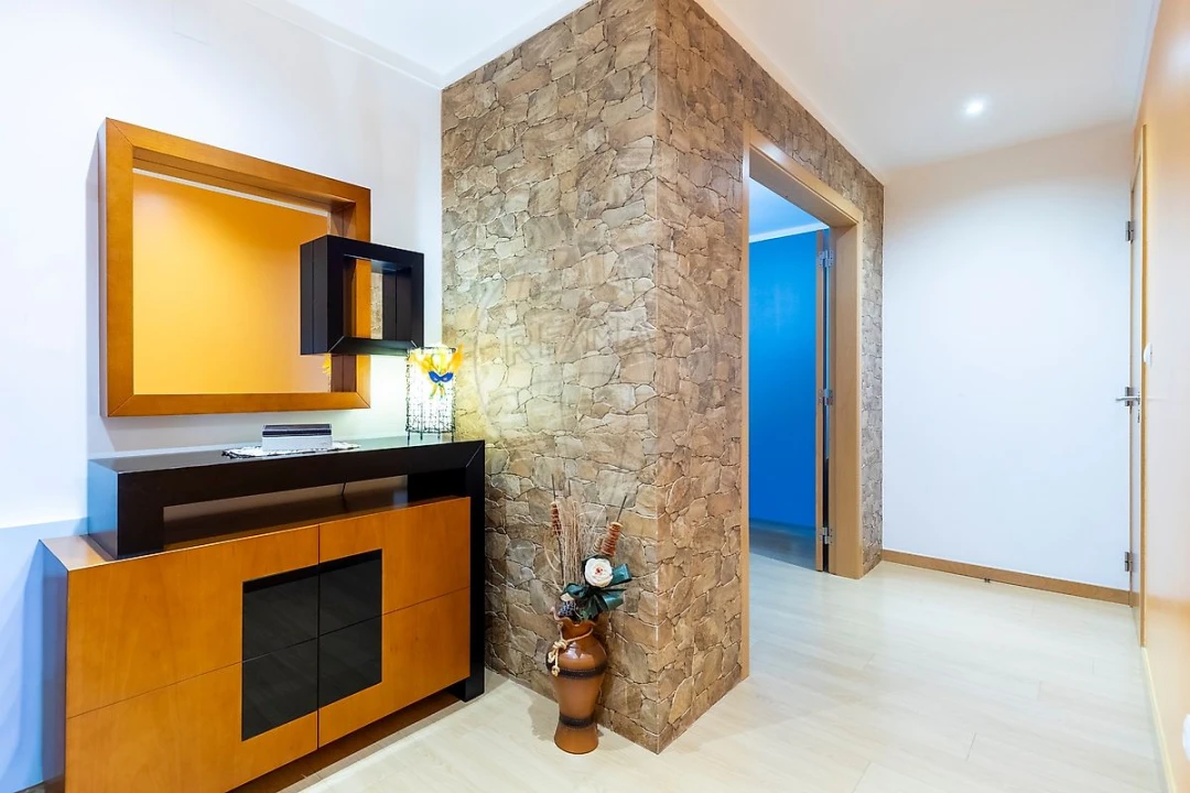 Apartamento T2 para Venda em Santa Maria, São Pedro e Matacães Foto 21
