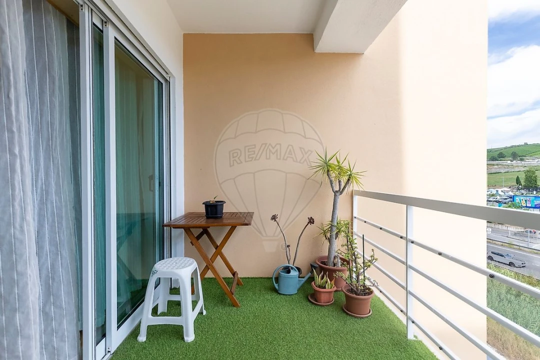 Apartamento T2 para Venda em Santa Maria, São Pedro e Matacães Foto 8