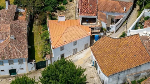Moradia T3 para Venda em Dois Portos e Runa