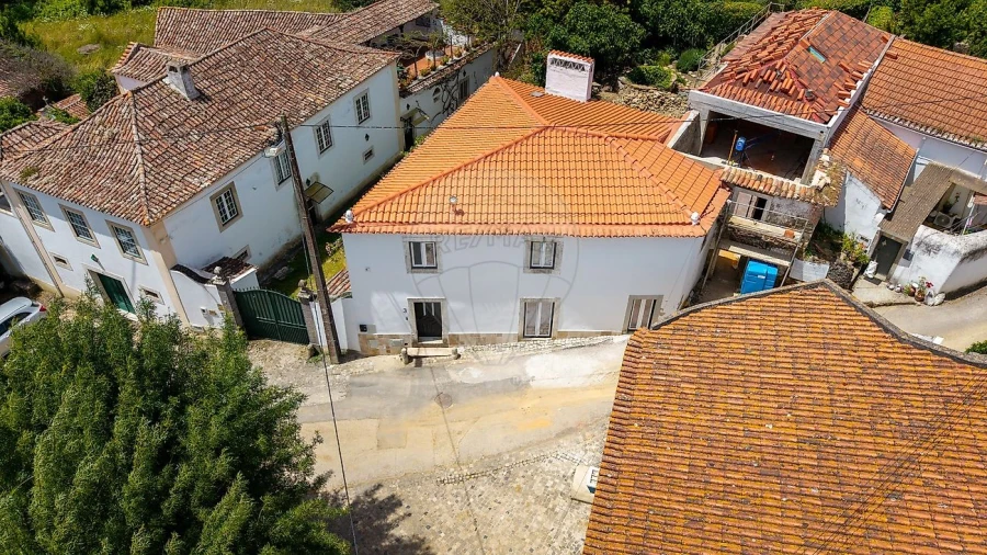 Moradia T3 para Venda em Dois Portos e Runa Foto 36