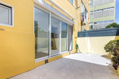 Apartamento T2 para Venda em Ajuda