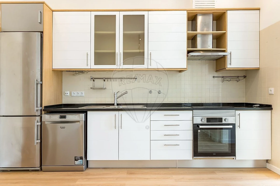 Apartamento T2 para Venda em Ajuda Foto 12