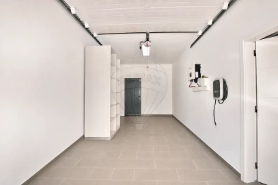 Moradia T5 para Venda em Milharado