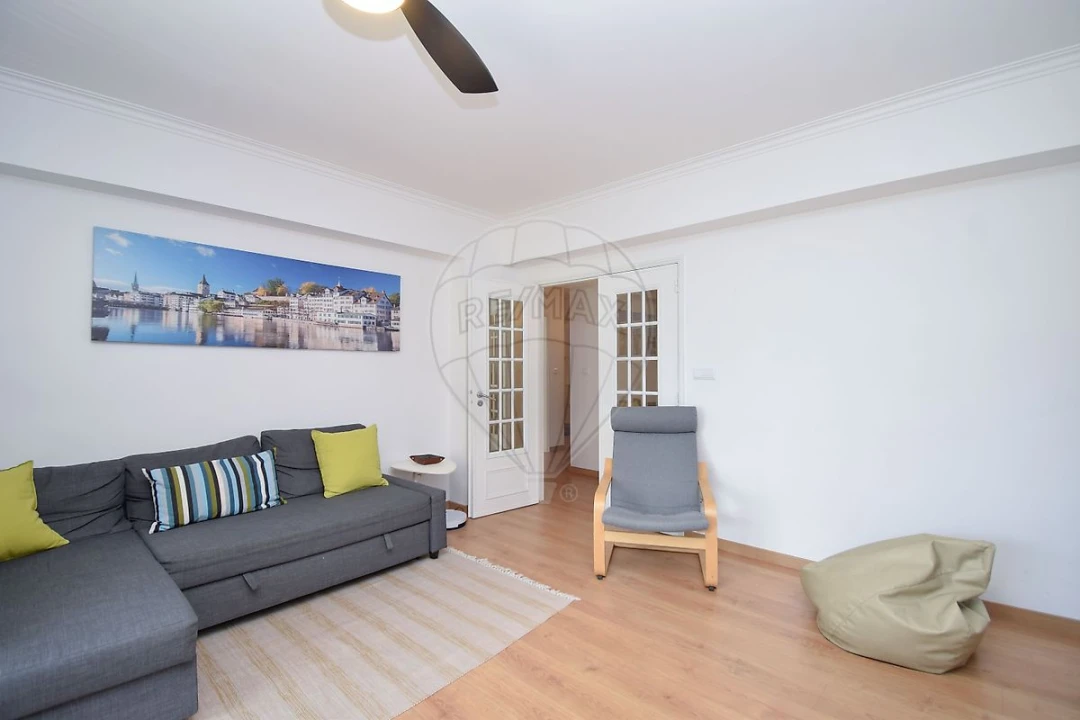 Apartamento T3 para Venda em Santo António dos Cavaleiros e Frielas Foto 15