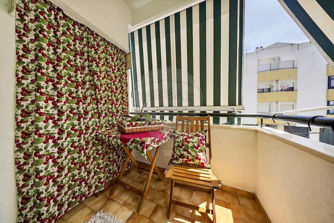 Apartamento T3 para Venda em Castanheira do Ribatejo e Cachoeiras Foto 6