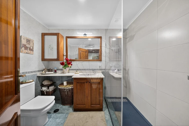 Apartamento T3 para Venda em Castanheira do Ribatejo e Cachoeiras Foto 8