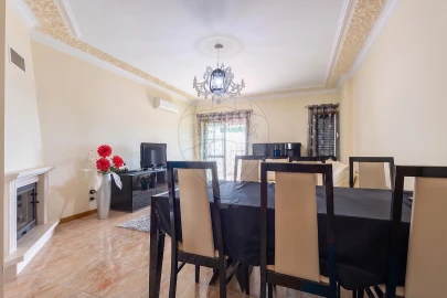 Apartamento T2 para Venda em Alenquer (Santo Estêvão e Triana)