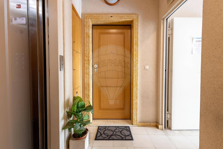 Apartamento T2 para Venda em Alenquer (Santo Estêvão e Triana) Foto 3