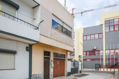 Moradia T3 para Venda em Alhandra, São João dos Montes e Calhandriz