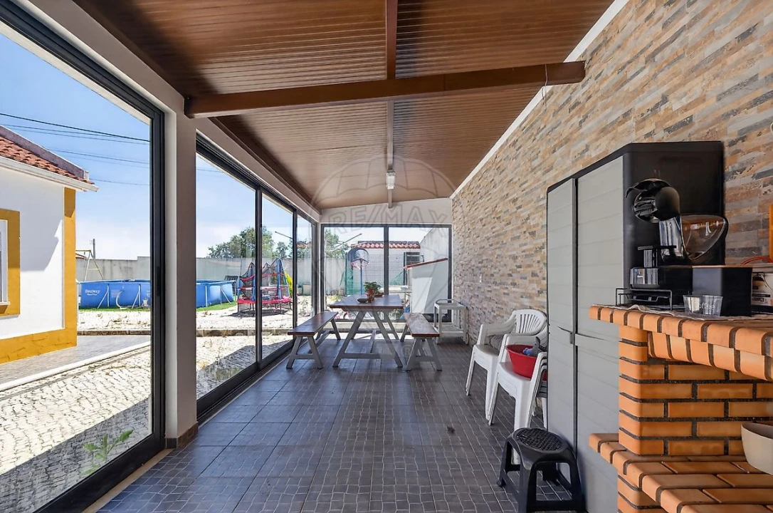 Moradia T2 para Venda em Abrigada e Cabanas de Torres Foto 21