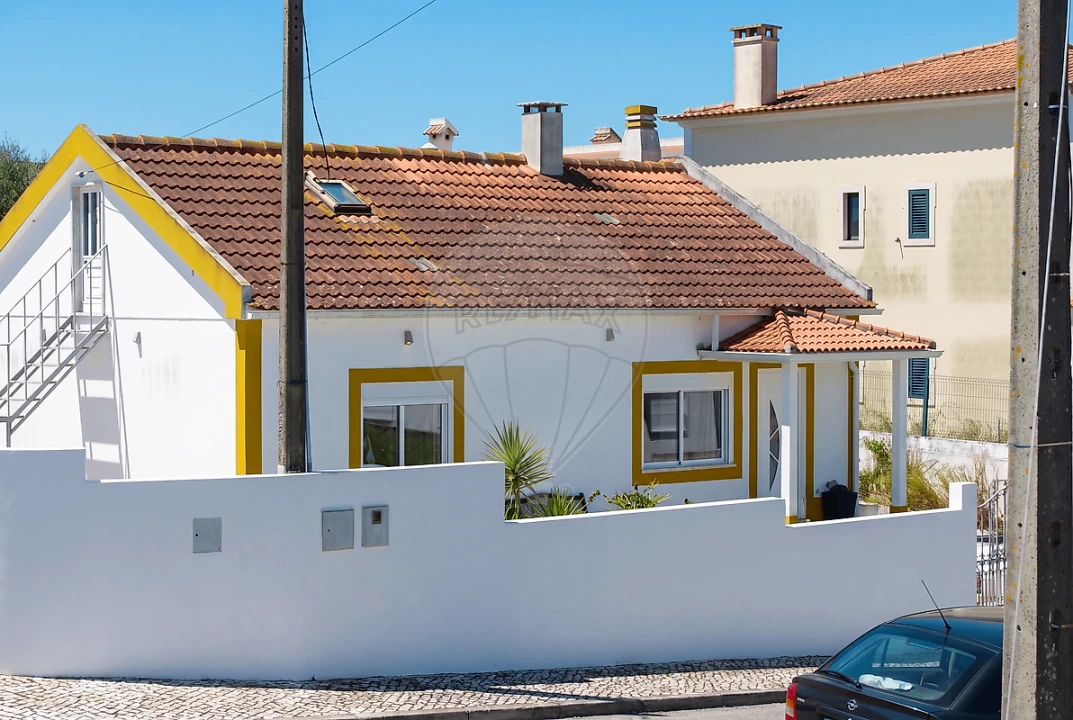 Moradia T2 para Venda em Abrigada e Cabanas de Torres Foto 8