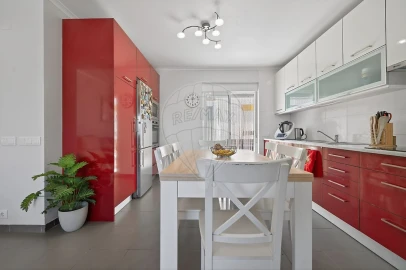 Moradia T2 para Venda em Abrigada e Cabanas de Torres