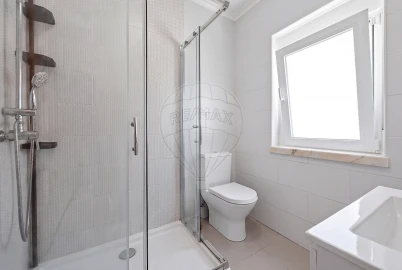 Moradia T2 para Venda em Abrigada e Cabanas de Torres