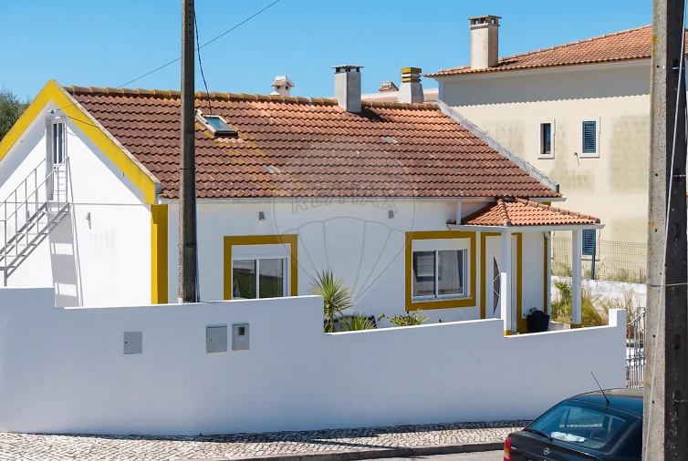Moradia T2 para Venda em Abrigada e Cabanas de Torres Foto 8