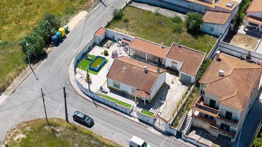Moradia T2 para Venda em Abrigada e Cabanas de Torres Foto 25