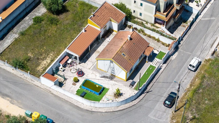 Moradia T2 para Venda em Abrigada e Cabanas de Torres Foto 3