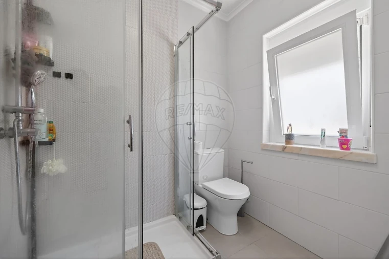 Moradia T2 para Venda em Abrigada e Cabanas de Torres Foto 14