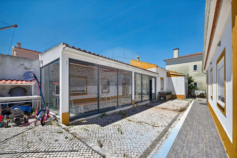 Moradia T2 para Venda em Abrigada e Cabanas de Torres Foto 18