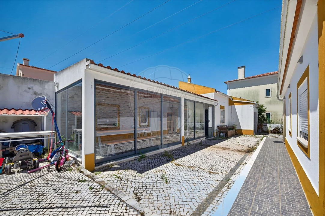 Moradia T2 para Venda em Abrigada e Cabanas de Torres Foto 18