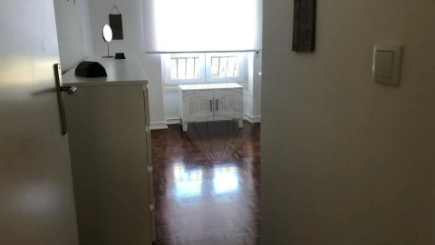 Apartamento T3 para Arrendamento em Oeiras e São Julião da Barra, Paço de Arcos e Caxias