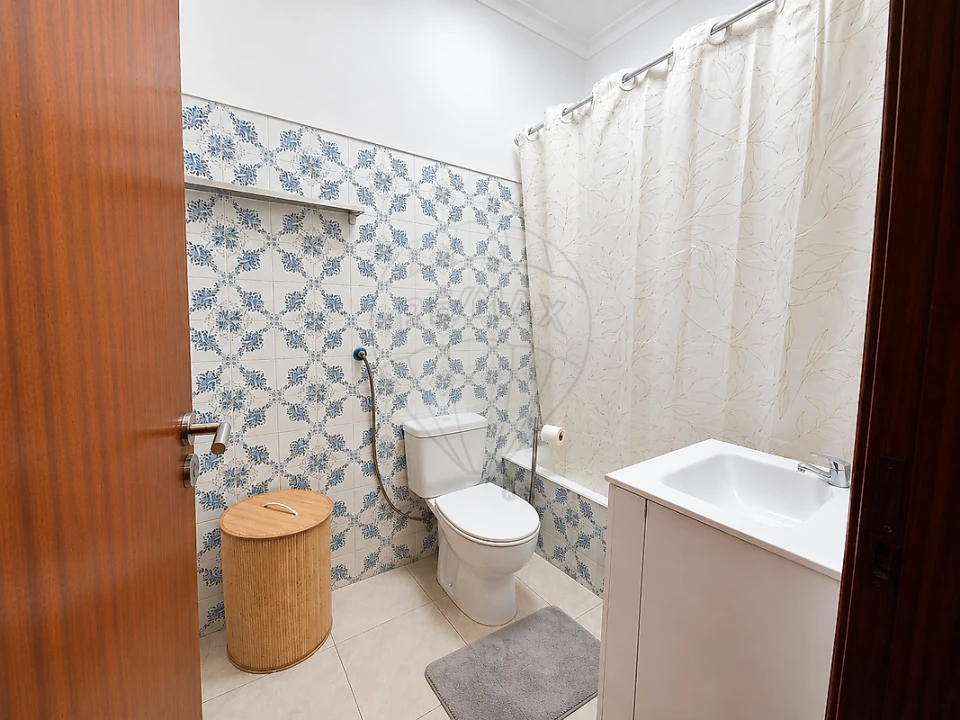 Apartamento T2 para Venda em Póvoa de Santa Iria e Forte da Casa Foto 16