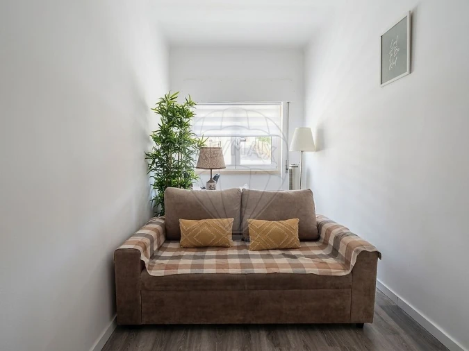 Apartamento T2 para Venda em Póvoa de Santa Iria e Forte da Casa Foto 4