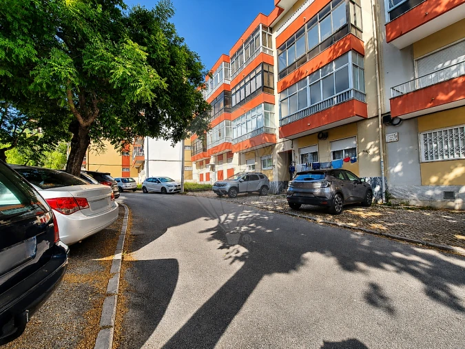 Apartamento T2 para Venda em Póvoa de Santa Iria e Forte da Casa Foto 24