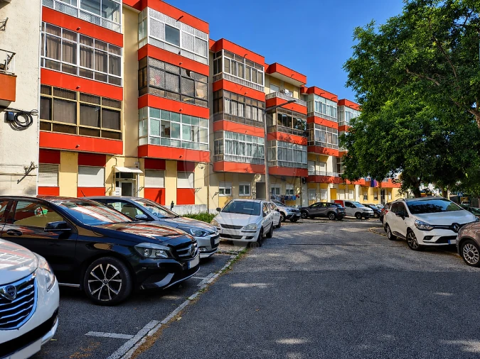 Apartamento T2 para Venda em Póvoa de Santa Iria e Forte da Casa Foto 5