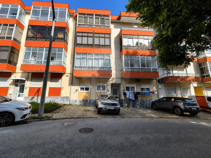 Apartamento T2 para Venda em Póvoa de Santa Iria e Forte da Casa Foto 6