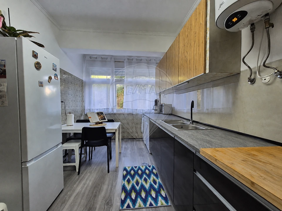 Apartamento T2 para Venda em Póvoa de Santa Iria e Forte da Casa Foto 13